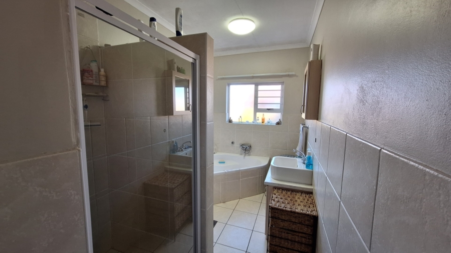 5 Bedroom Property for Sale in Port Owen Western Cape